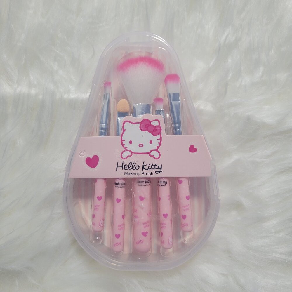 Hello Kitty Makeup Brush Set
